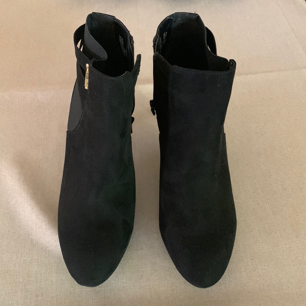 DexFlex Comfort black ankle boots size 10